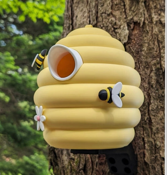 Why 3D Printed Birdhouses Are Taking Over UK Gardens