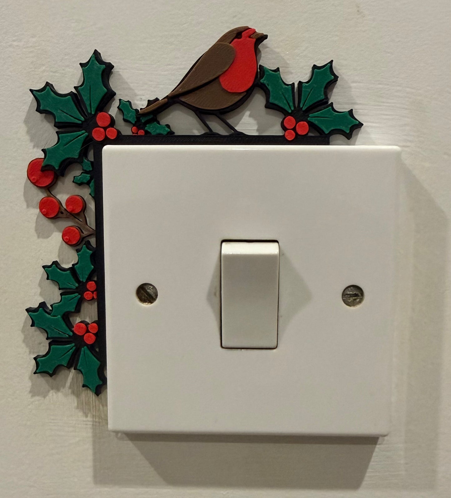 3D Printed Robin & Holly Corner Decoration | Christmas Door or Light Switch Topper | Festive Winter Decor