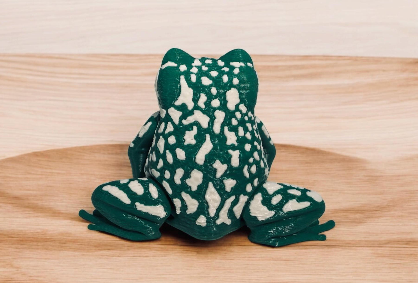 Katie & Harold โ Adorable 3D Printed Articulated Frogs | Fidget Toy | Desk Animal