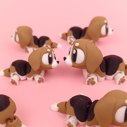 3D Printed Flexi Beagle Dog | Articulated Fidget Toy | Cute Desk Buddy | Keychain | Keyring Gift for Dog Lovers