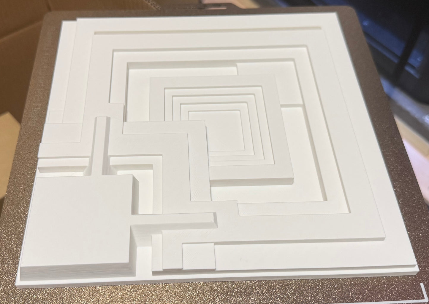 Blade Runner Inspired 3D Wall Tile | Sci-Fi Modular Wall Panel | Modern Futuristic Home Decor | Interlocking Pattern Tile | 200mm