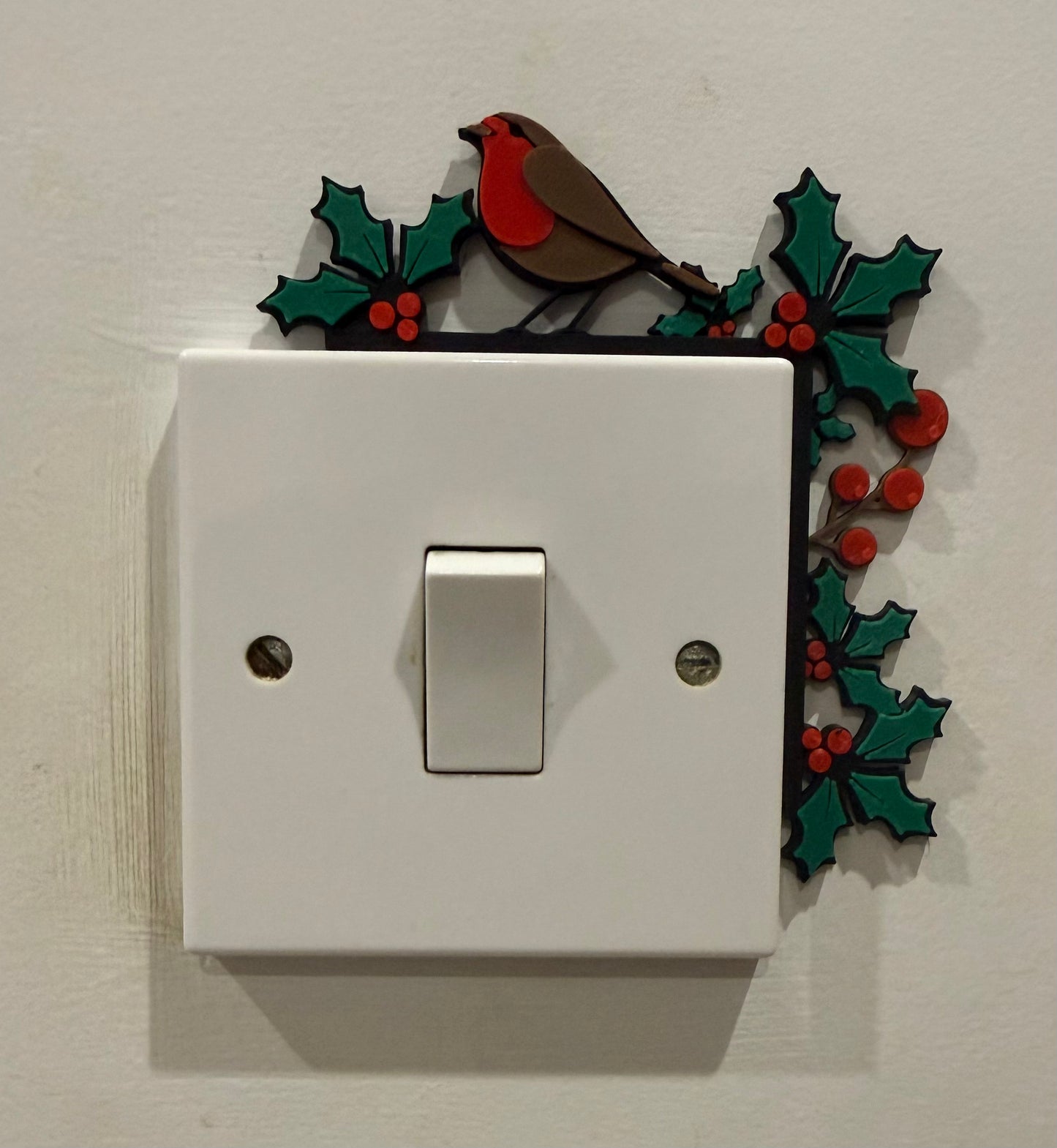 3D Printed Robin & Holly Corner Decoration | Christmas Door or Light Switch Topper | Festive Winter Decor