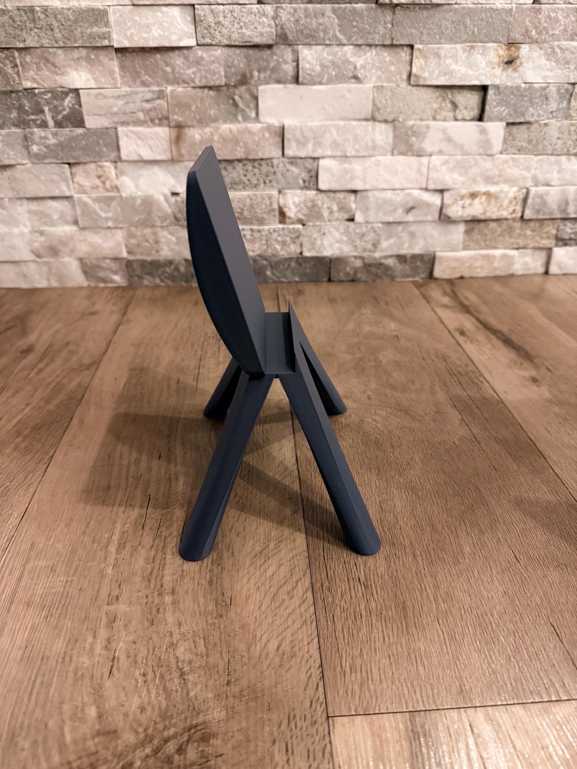 Custom 3D-Printed iPad / Tablet Desk Stand – Durable, Functional, and Stylish